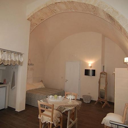 Domus Alba Vila Martina Franca Quarto foto