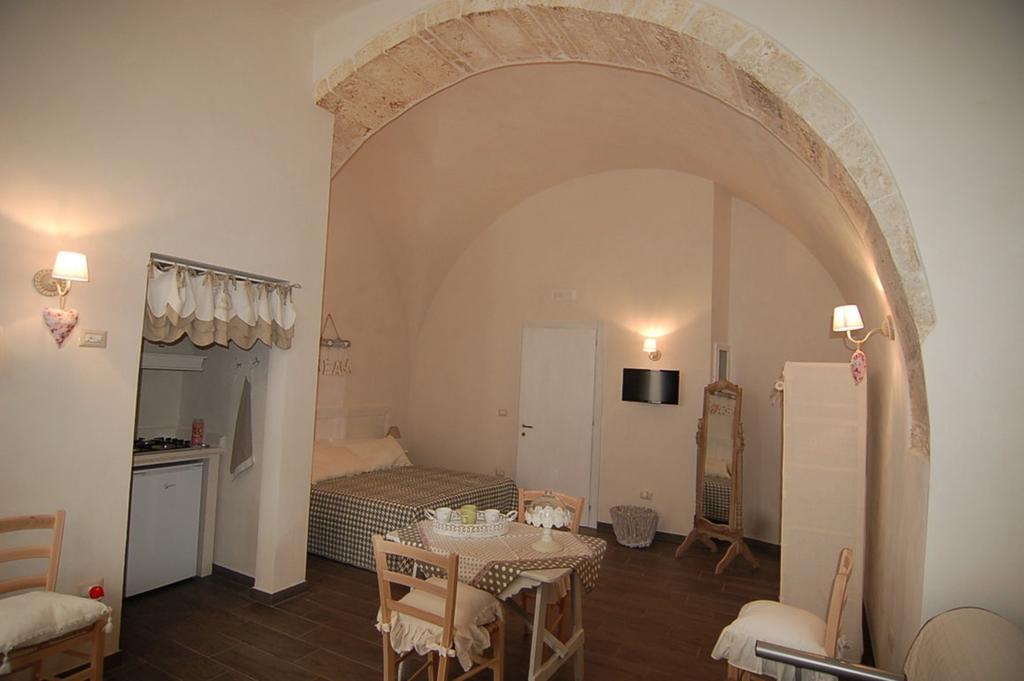 Domus Alba Vila Martina Franca Quarto foto